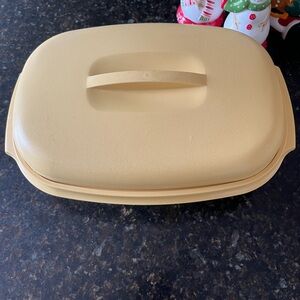Tupperware Beige Food Storage Container with Lid